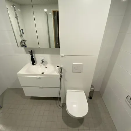 Beautiful 110m With Great Views, Sauna, And Private Indoor Parking アパート *